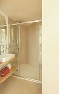 OKKO Hotels Paris Rosa Parks