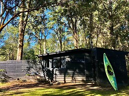 Calma Cabins