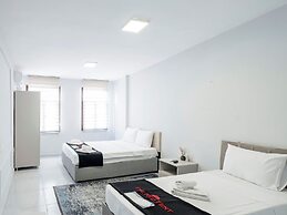 The Red Tent Loft Suites