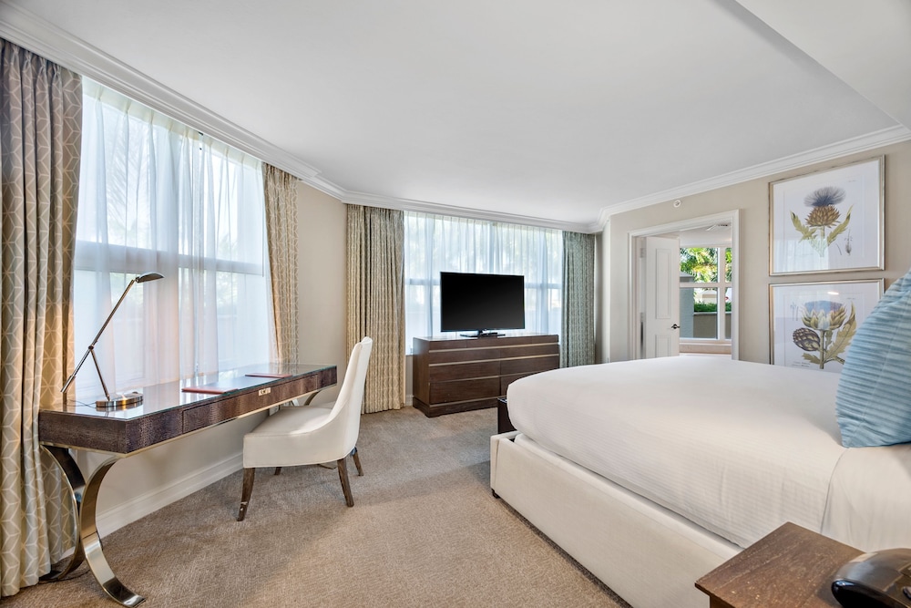 Marco Beach Ocean Suites