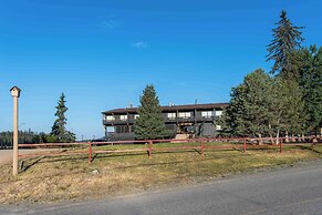 Lac Le Jeune Resort