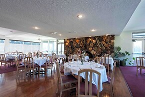 Lac Le Jeune Resort