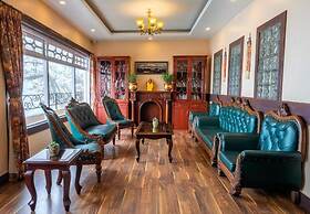 Summit Oakden Resort & Spa
