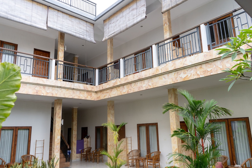 Canggu Kayuma House