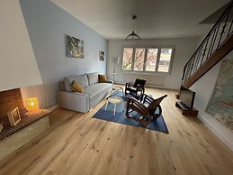 Belle maison avec grand jardin et garage