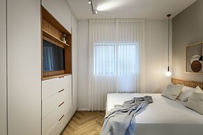 Stunning 2BR Apartment in Beeri