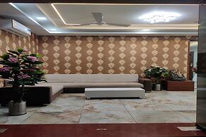 Hotel R R One