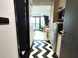 421c - Studio Condo With Pool, Jomtien Beach