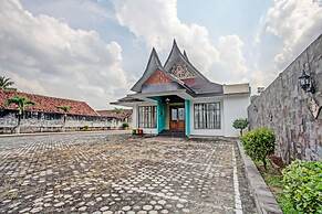 Hotel O Sarbini