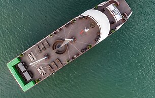 Halong Diamond Cruises