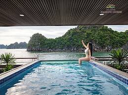 Halong Diamond Cruises