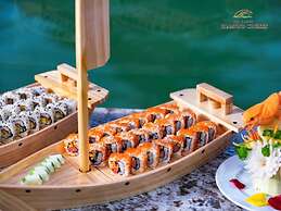 Halong Diamond Cruises