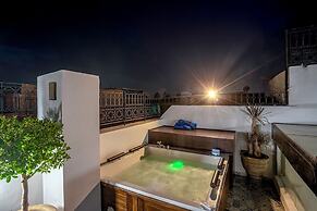 Maison Solaneos
