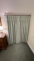 Welcoming 2 Bed Charming Self Catering Cottage