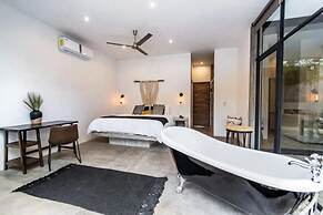Casa Macarena 3-BR