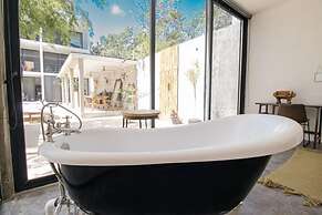 Casa Macarena 3-BR