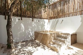 Casa Macarena 3-BR