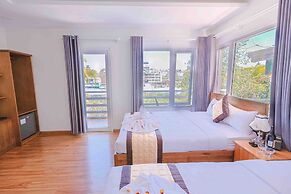 Cherry Luxury Hotel