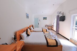 Cherry Luxury Hotel