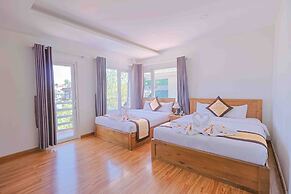 Cherry Luxury Hotel