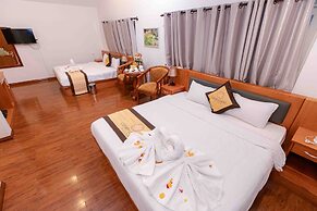 Cherry Luxury Hotel