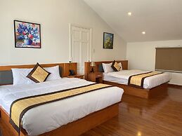 Cherry Luxury Hotel