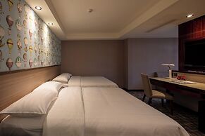 Rich & Free Hotel Kaifeng