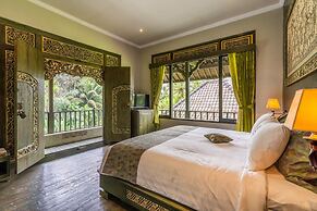 Huts Rock Ubud