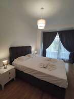 PETEK RESIDENCE