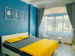 La Casa Homestay Ha Long
