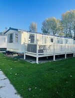 Charming 6 Birth Caravan in Skegness