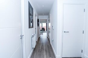 Immaculate 2-bed Apartment in London