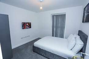 Immaculate 2-bed Apartment in London