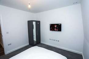 Immaculate 2-bed Apartment in London