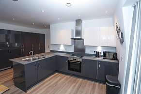 Immaculate 2-bed Apartment in London
