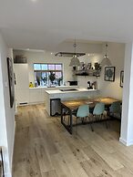 Ideal Bristol Getaway - 3 bed Harbourside Home
