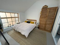 Ideal Bristol Getaway - 3 bed Harbourside Home