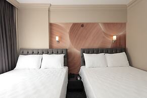 Loyal City Hotel
