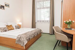 Hotel Anna Villa