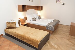 Hotel Anna Villa