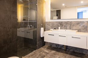 Ando Living Taksim House