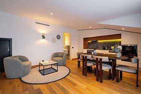 Ando Living Taksim House