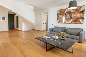 Ando Living Taksim House