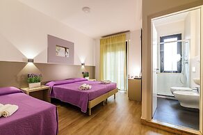 Vinsea Hotel