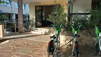 Vinsea Hotel