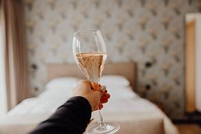 Hideaway Hotel Montestyria Chalets & Suiten