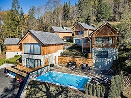 Hideaway Hotel Montestyria Chalets & Suiten