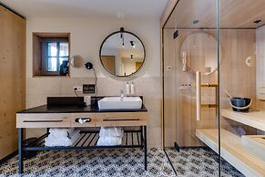 Hideaway Hotel Montestyria Chalets & Suiten
