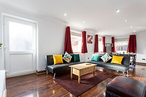 Renfrew House