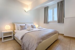 Adriatic Queen Residence